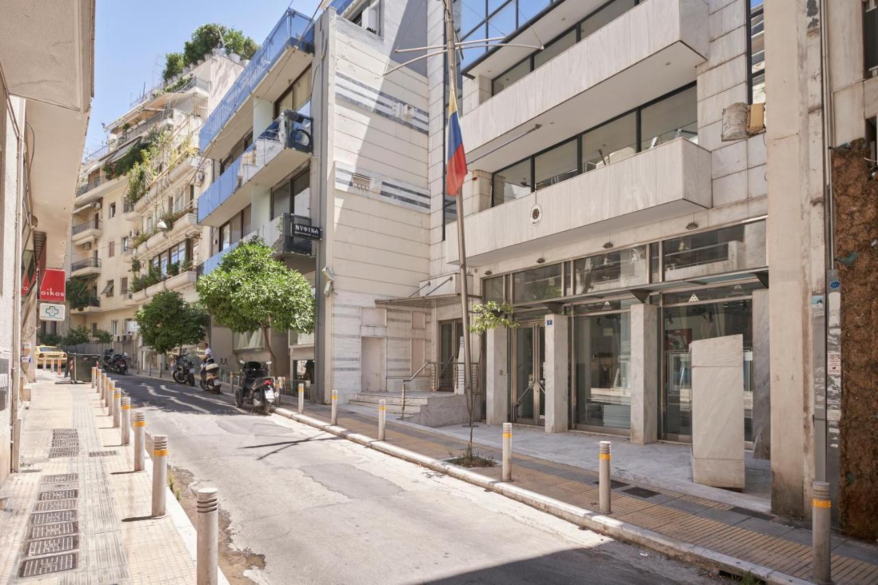Charitos Iχ, Chic N Modern 2Bd Apt Атина Екстериор снимка