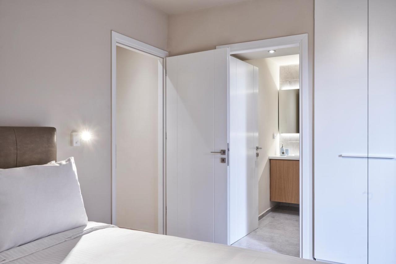Charitos Iχ, Chic N Modern 2Bd Apt Атина Екстериор снимка