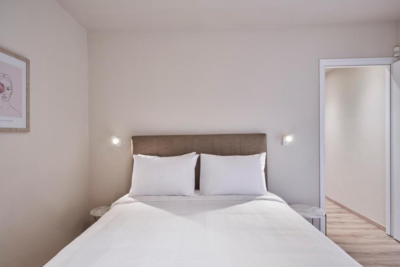 Charitos Iχ, Chic N Modern 2Bd Apt Атина Екстериор снимка